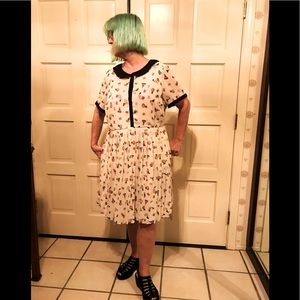 Ladies chiffon short dress with “baby doll” collar, 2-X